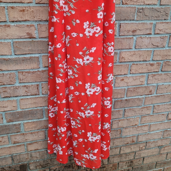 Solaris Style Maxi Dress With Shorts - Picture 4 of 16